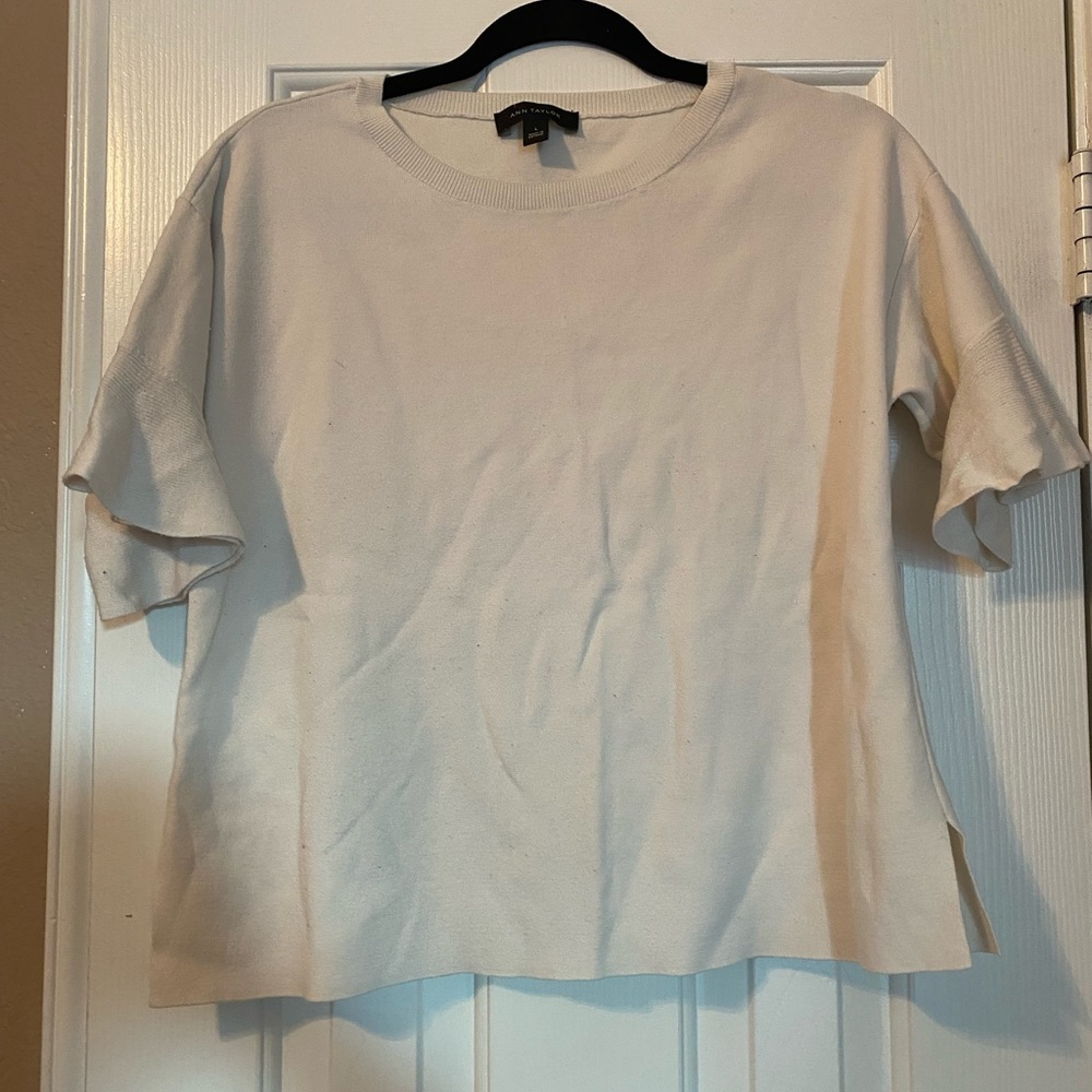 ANN TAYLOR BLOUSE, LARGE, CREAM/OFF WHITE COLOR